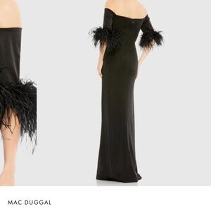 Ileana by Mac Duggal size 4 black taffeta gown
